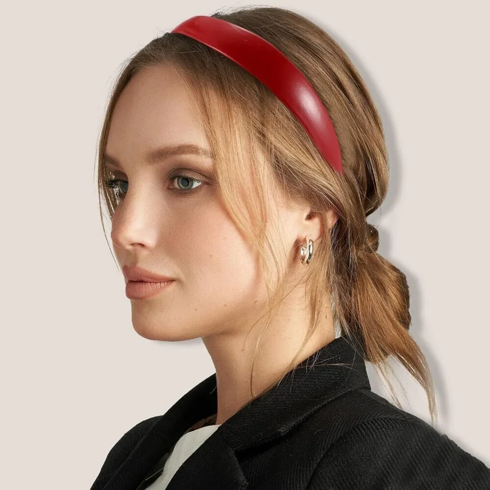 N/A red faux